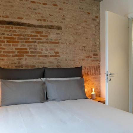 Apartmán Centro Storico Recinto Dei Nobili 2-Private Parking Asti Exteriér fotografie